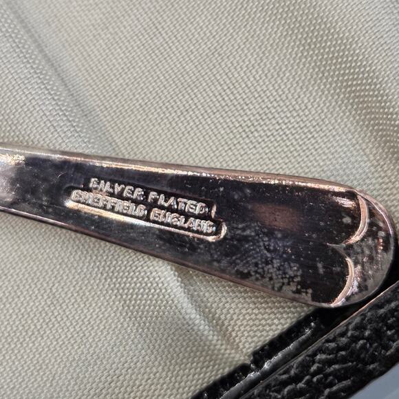 Kent Silversmiths Sheffield Silver Plated Forks & Server Set in Box England - Picture 7 of 16